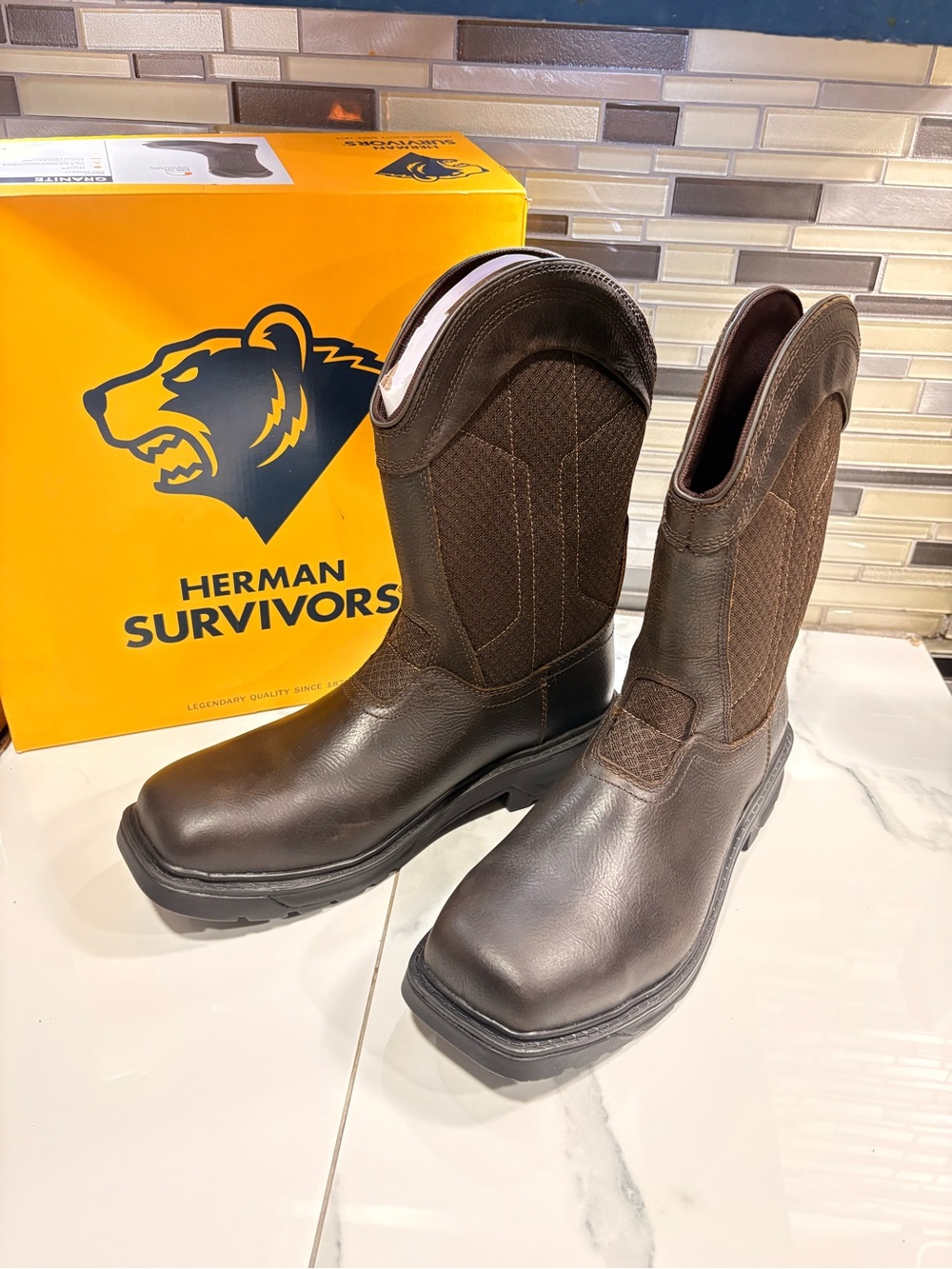 Men's Brown Leather Steel Toe Pull-On Work Boots